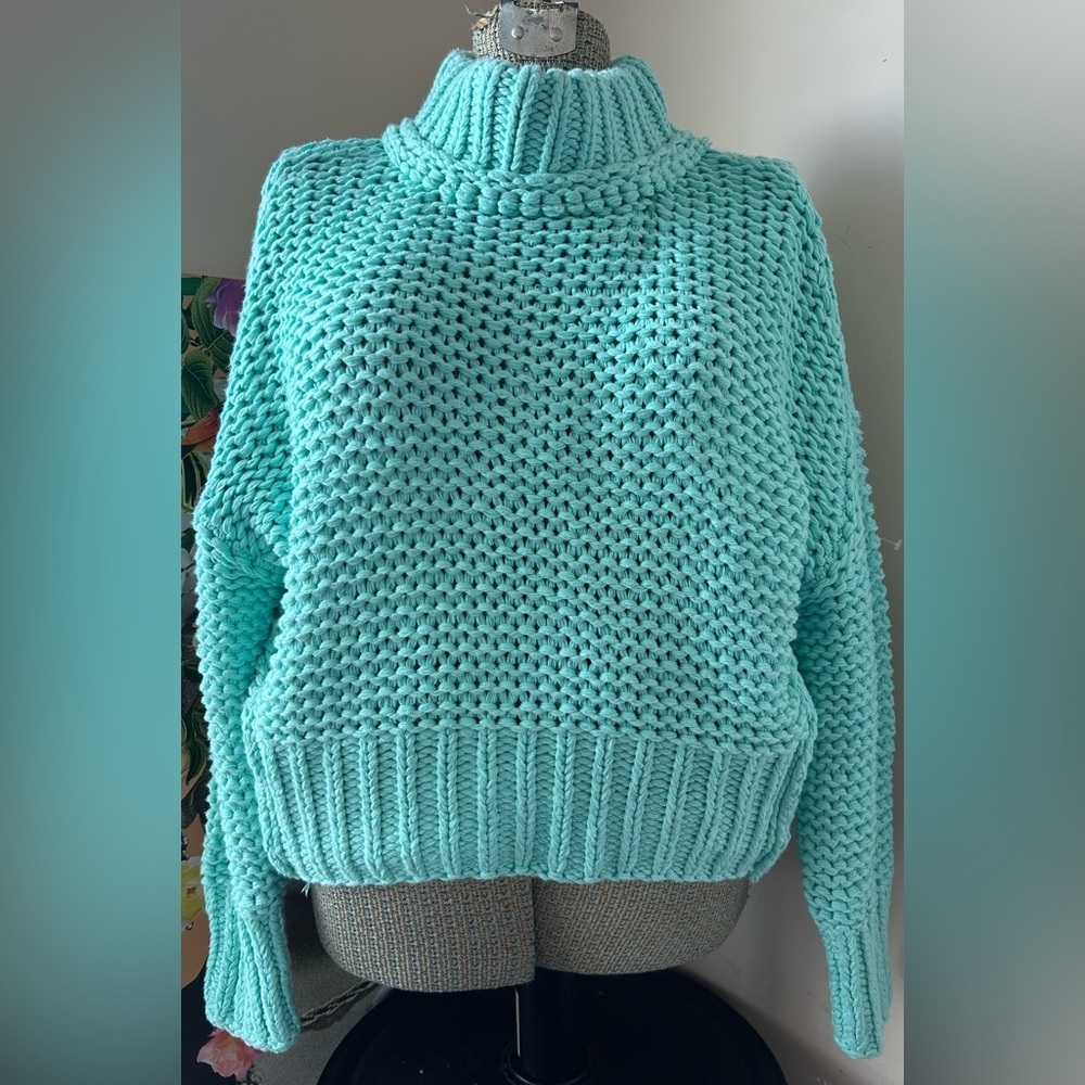 FREE PEOPLE MY ONLY SUNSHINE CHUNKY KNIT, RIBBED EDGES, MOCK NECK XS - Picture 2 of 10